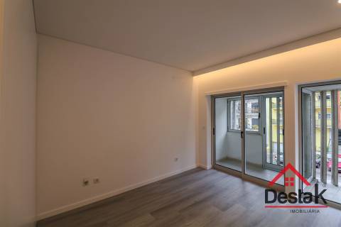 Apartamento T3 Totalmente Remodelado em Marzovelos