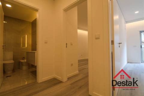 Apartamento T3 Totalmente Remodelado em Marzovelos