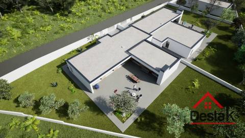 Moradia Germinada V4 em fase de construção