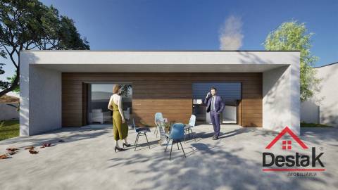 Moradia Isolada V4 em fase de construção