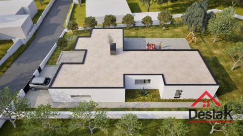Moradia Isolada V4 em fase de construção