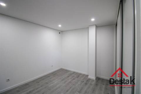 Apartamento T1 para venda em Repeses