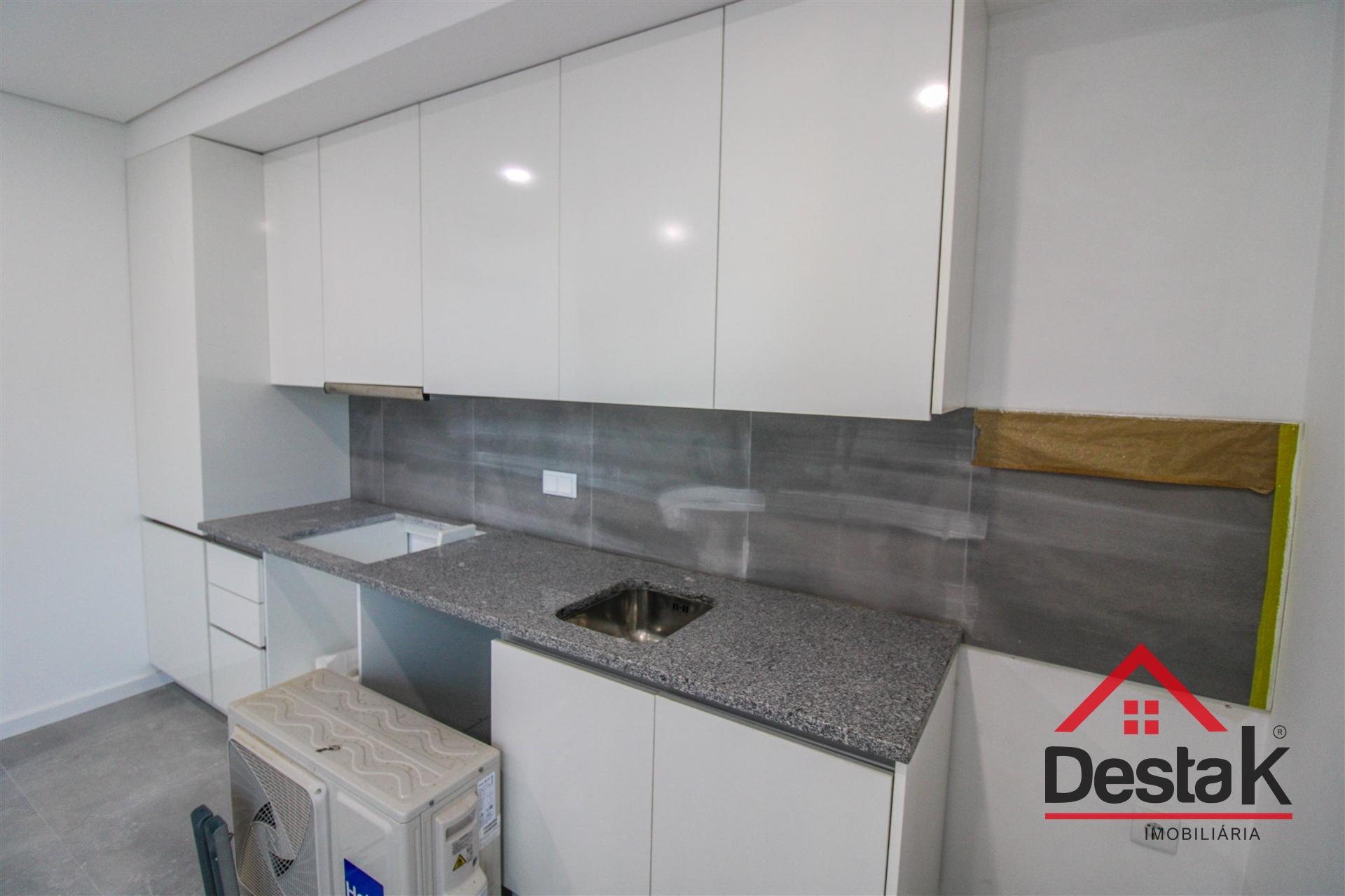 Apartamento T1 para venda em Repeses