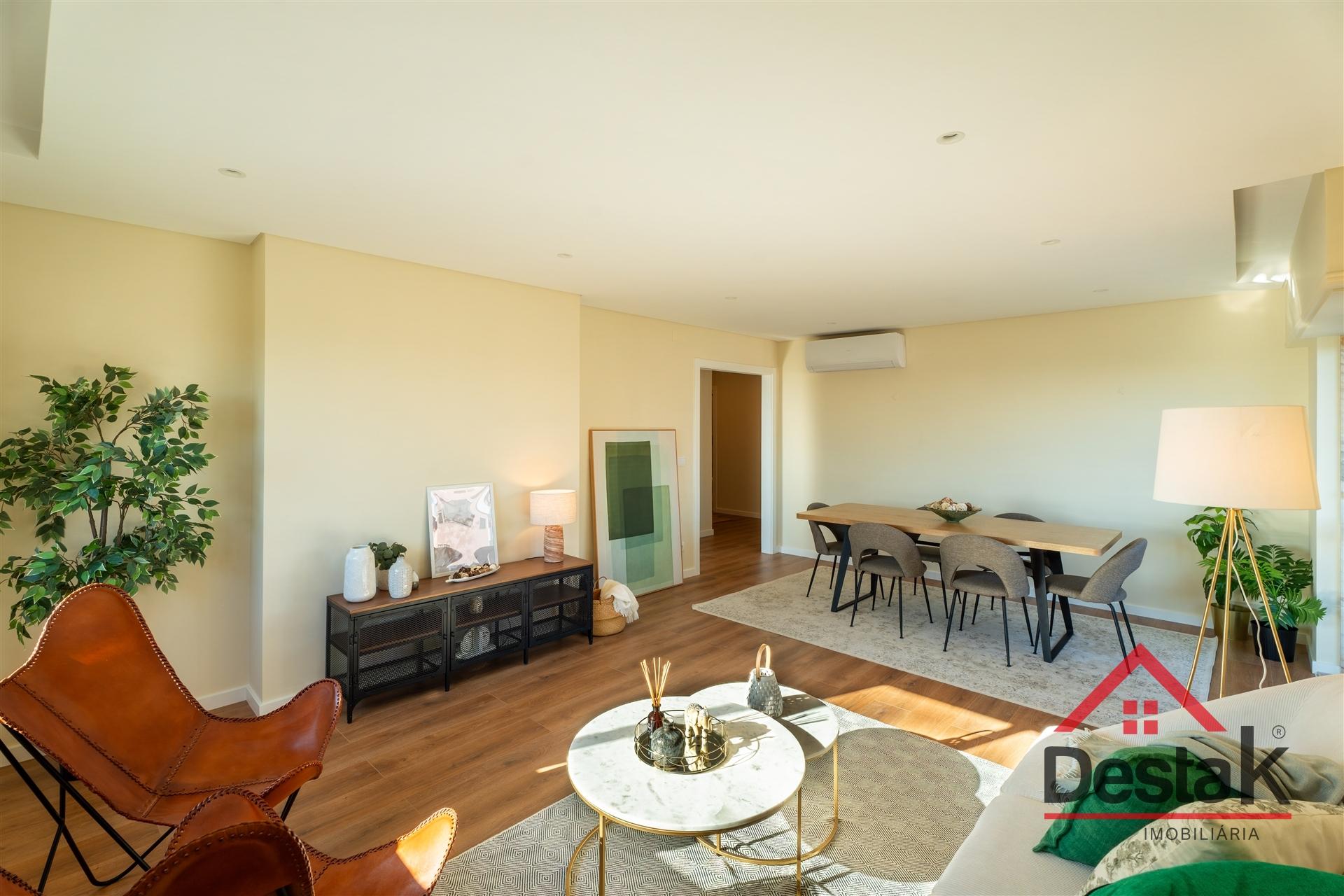 Apartamento T3 Venda em Cacém e São Marcos,Sintra