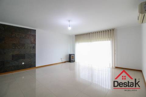 Apartamento T3 para venda em Viseu