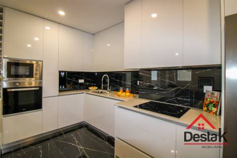 Apartamento T3 no Centro de Viseu