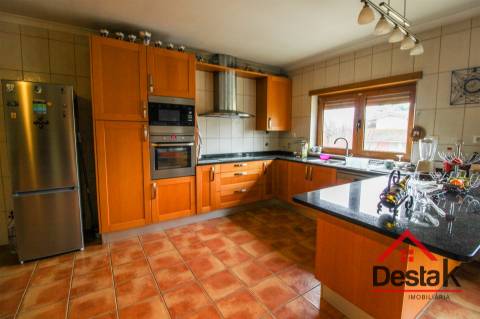 Moradia Isolada V5 a 10 minutos de Viseu