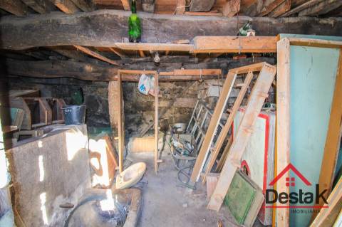 Moradia para restaurar em Viseu