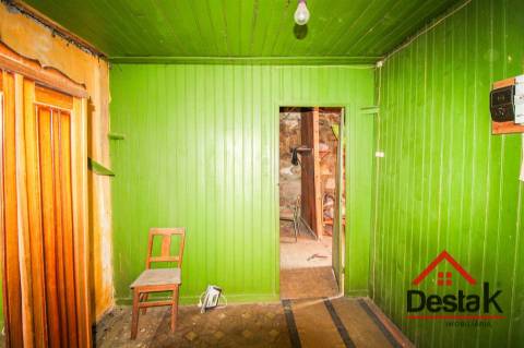 Moradia para restaurar em Viseu