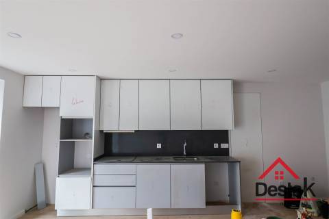 Apartamento T2 remodelado para venda em Viseu