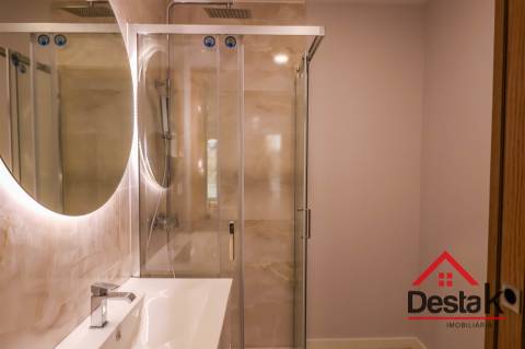 Apartamento T2 remodelado para venda em Viseu