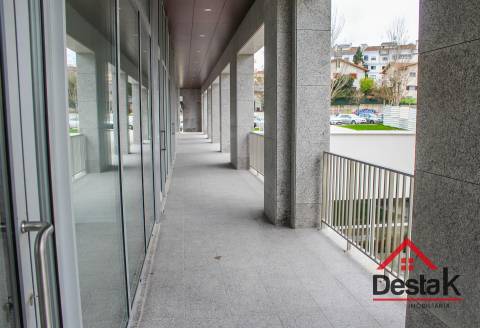 Loja para venda na Av. Dr. Alexandre Alves