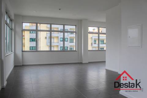 Loja para venda na Av. Dr. Alexandre Alves