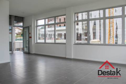 Loja para venda na Av. Dr. Alexandre Alves