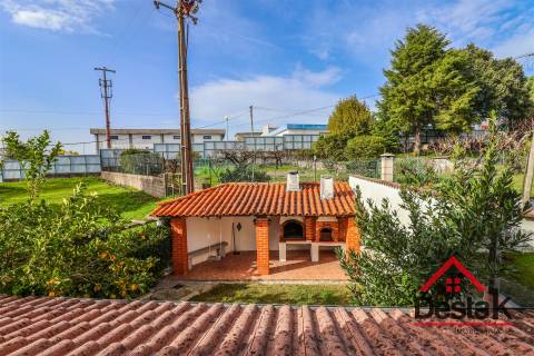 Moradia V3+1 situada no Viso Norte