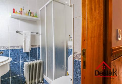 Apartamento T4 remodelado em Viseu