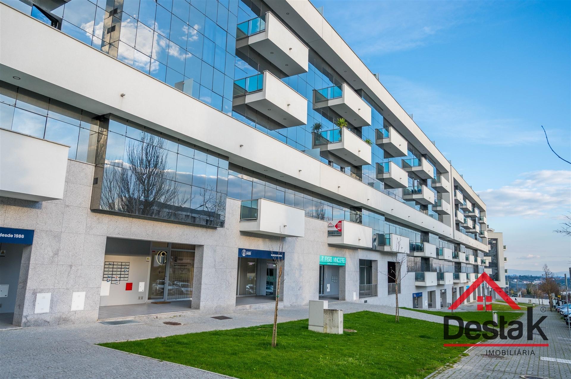 Apartamento T3 junto ao Palácio do Gelo em Viseu