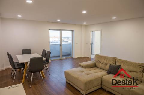 Apartamento T3 junto ao Palácio do Gelo em Viseu