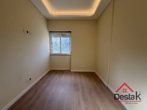 Apartamento T3 Venda em Cacém e São Marcos,Sintra