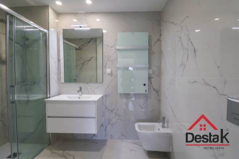 Apartamento T2 Novo para Arrendamento em Viseu