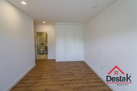 Apartamento T2 Novo para Arrendamento em Viseu