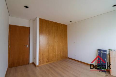 Moradia em Banda V3+1 situada no Campo, Viseu