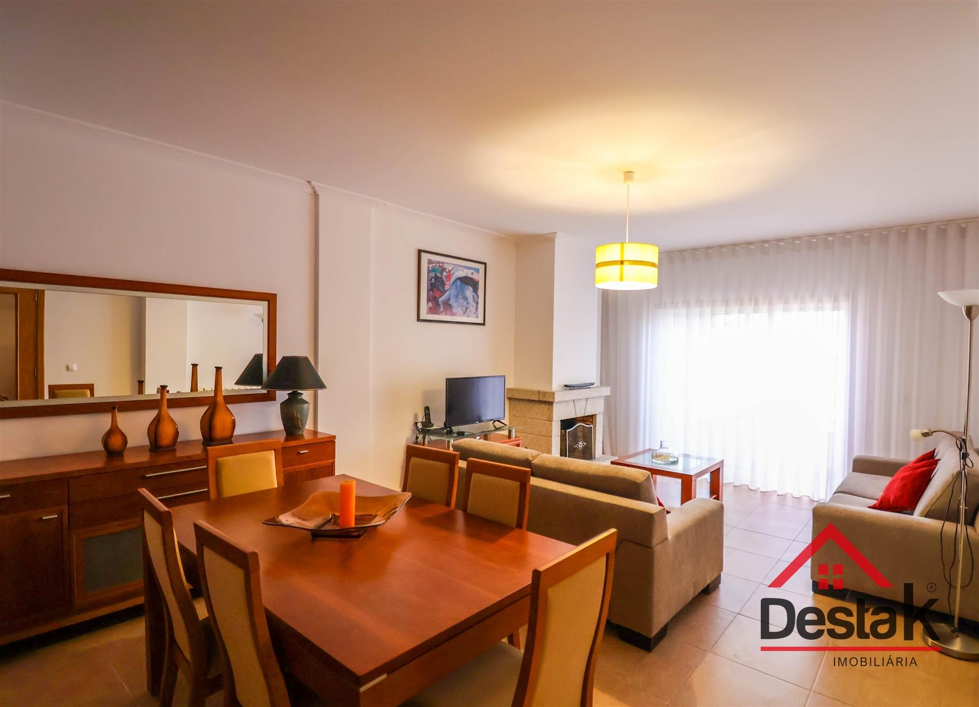 Apartamento T3 para Arrendar em Marzovelos