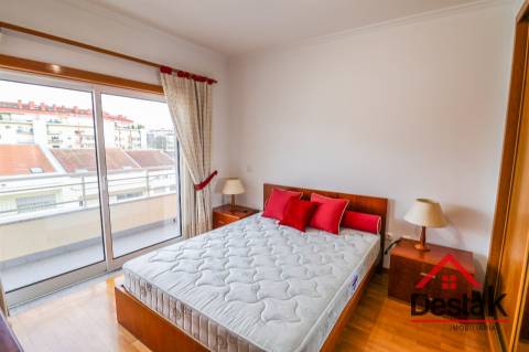 Apartamento T3 para Arrendar em Marzovelos