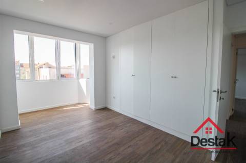 Apartamento T3+1 Renovado no centro de Viseu