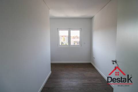 Apartamento T3+1 Renovado no centro de Viseu
