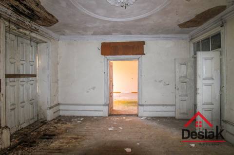 Moradia Senhorial no Coração de Mangualde