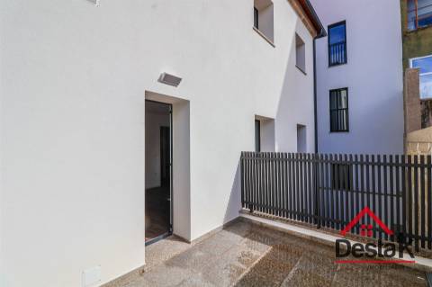 Apartamento T2 novo para arrendamento  no centro de Viseu