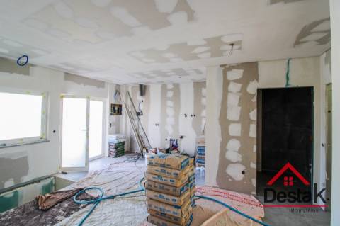 Apartamento T2 duplex para venda em Viseu