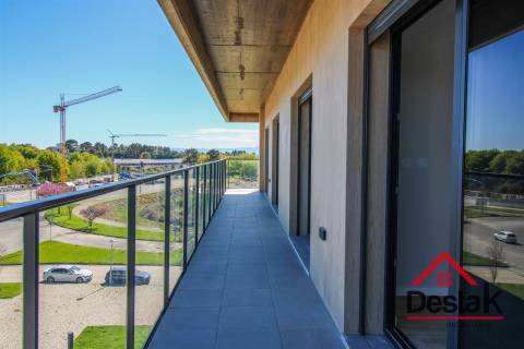 Luxuoso apartamento T4 - Viseu