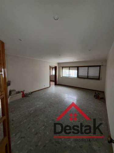 Apartamento T4 Venda em Massamá e Monte Abraão,Sintra