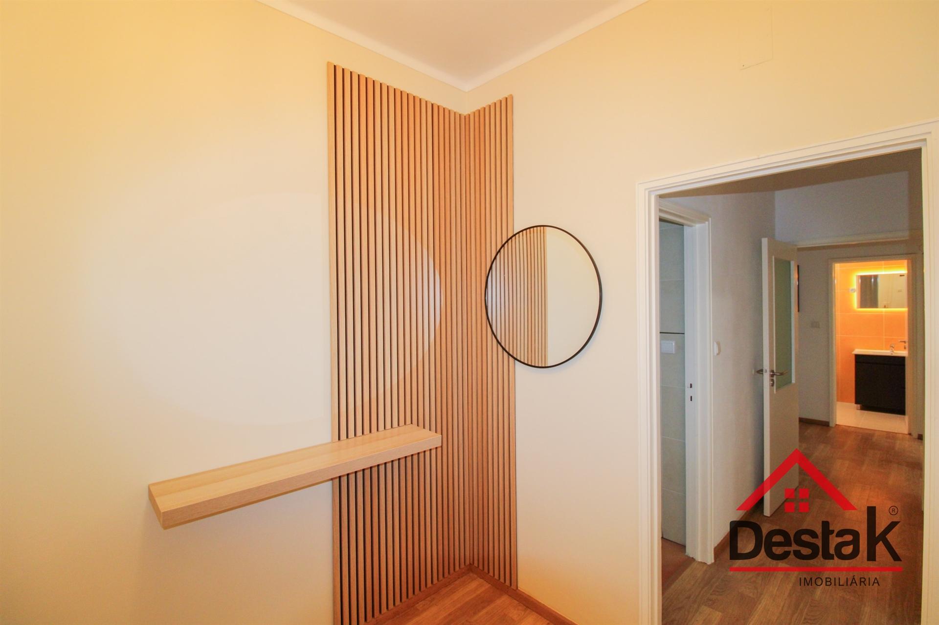 Apartamento T5 para venda em Viseu