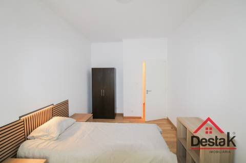 Apartamento T5 para venda em Viseu