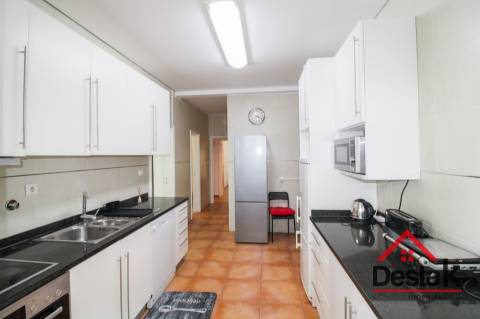 Apartamento T5 para arrendamento em Viseu