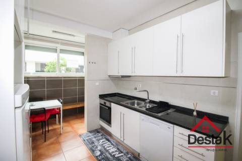 Apartamento T5 para arrendamento em Viseu