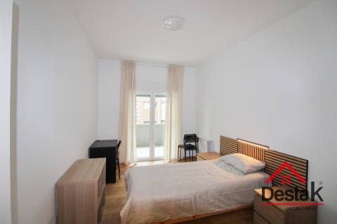 Apartamento T5 para arrendamento em Viseu