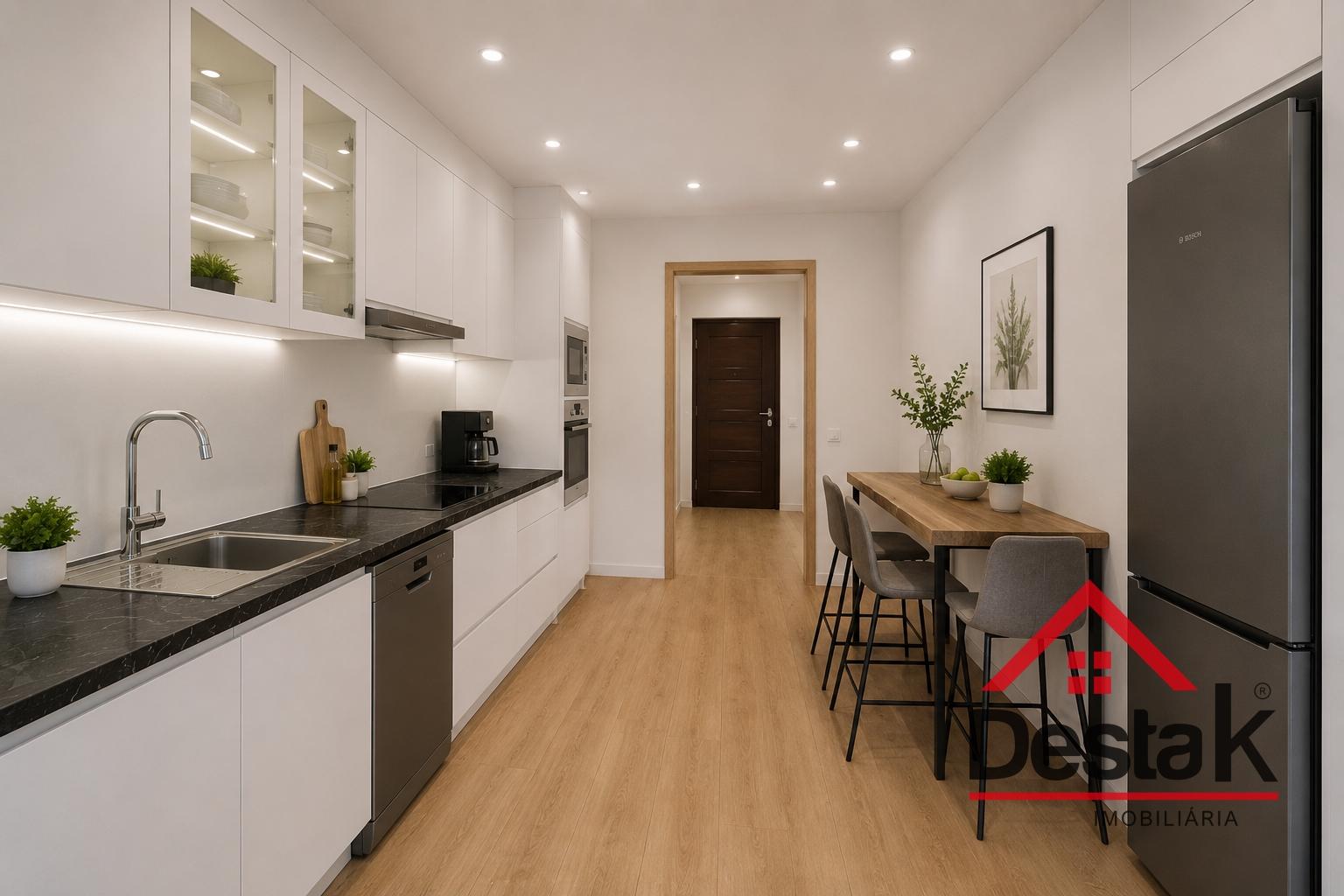 Apartamento T3 - Remodelado - Santo Estevão - Viseu
