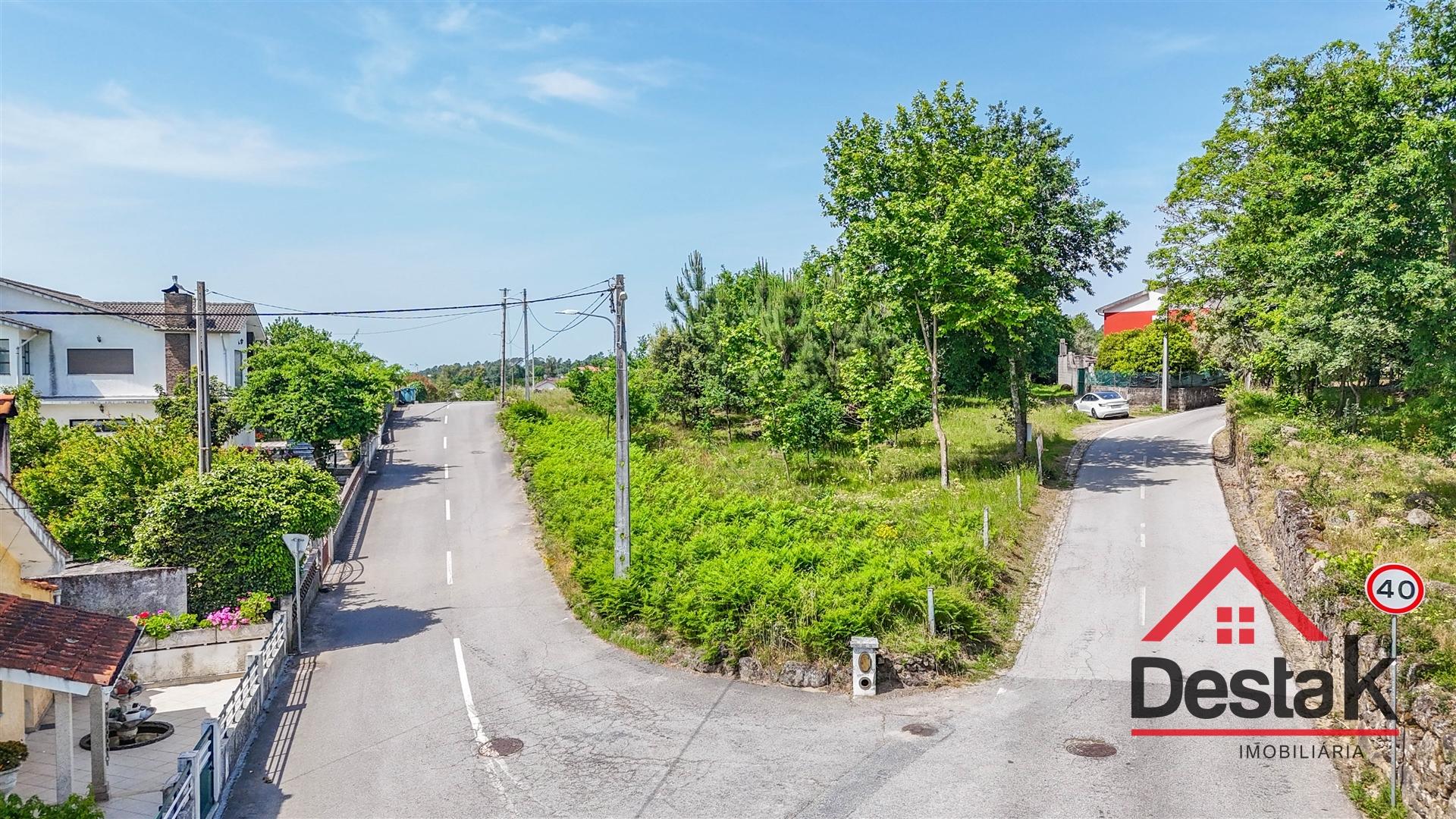 Terreno para construção em Santos Evos - Viseu