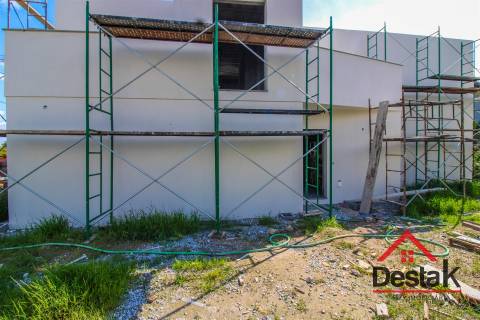 Moradia Geminada V4 em Viseu