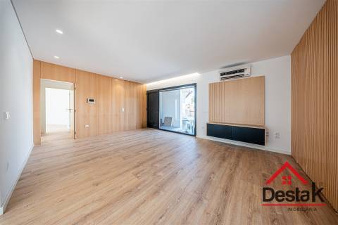 Apartamento T2 situado na Aguieira em Viseu