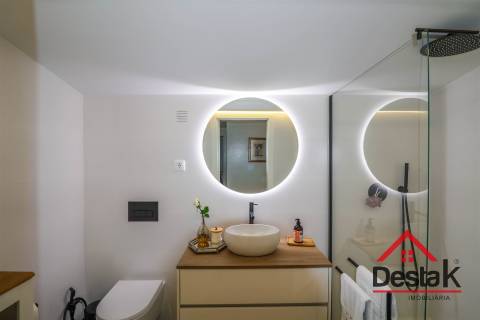 Apartamento T5 Duplex de Excelência na Avenida da Europa