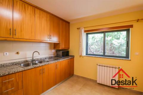Apartamento T1 para arrendamento em Mangualde