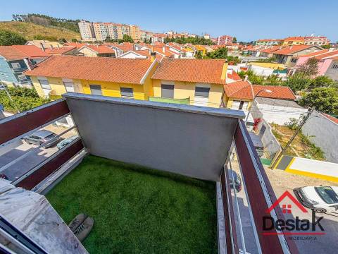 Apartamento T1 em Mem Martins