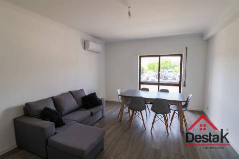 Apartamento T3 no centro da cidade de Viseu totalmente remodelado
