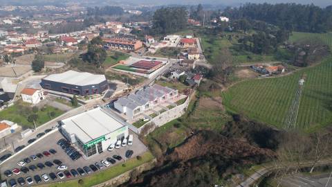 Moradia T3 Venda em Guilhufe e Urrô,Penafiel
