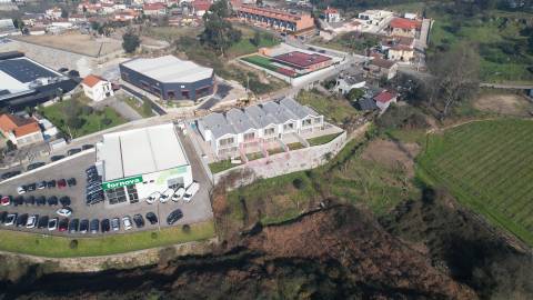 Moradia T3 Venda em Guilhufe e Urrô,Penafiel